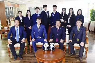 盈科快讯 青岛分所成章法律事务部为香山美墅小区业主提供专业法律咨询服务